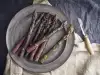 Как почистить спаржу?