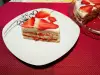 Торт из печенья с желатином и клубникой