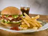 Узнайте сколько нужно этих продуктов для получения 2000 калорий!