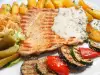 Куриные стейки с чесночным маринадом на гриле