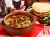 Болгарский гювеч - мясо с овощами в глиняном горшке