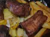 Тушеный картофель с ребрышками в духовке