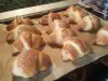 Пасхальные рогалики с ореховой начинкой