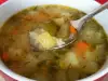 Русский суп с кислыми огурчиками