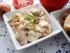 Средиземноморский салат с курицей