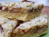 Пирог с джемом из слив