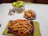 Соленое печенье с сыром, брынзой и кунжутом