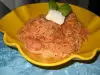 Спагетти с мясным фаршем и сметаной