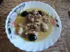 Свинина с грибами и оливками в мультиварке