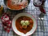 Рагу с колбасками и помидорами