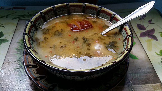 Ароматный фасолевый суп