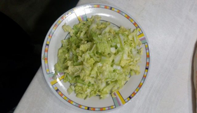 Салат с китайской капустой