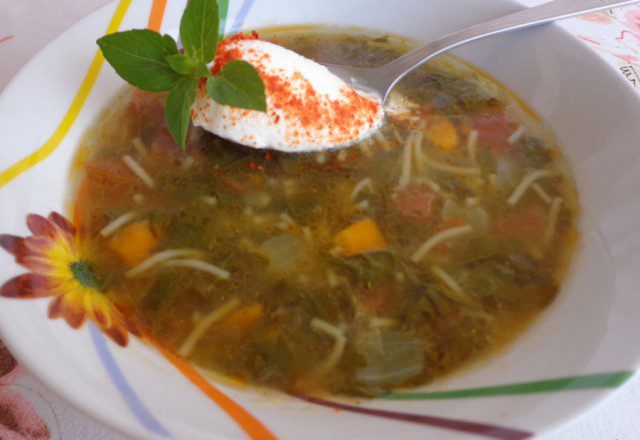 Весенний шпинатный суп