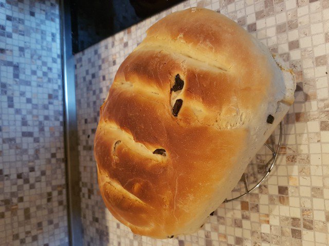Пышный деревенский хлеб