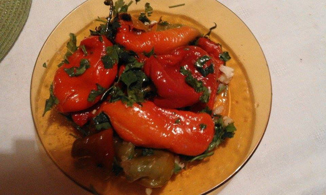 Салат из запеченных перцев на зиму