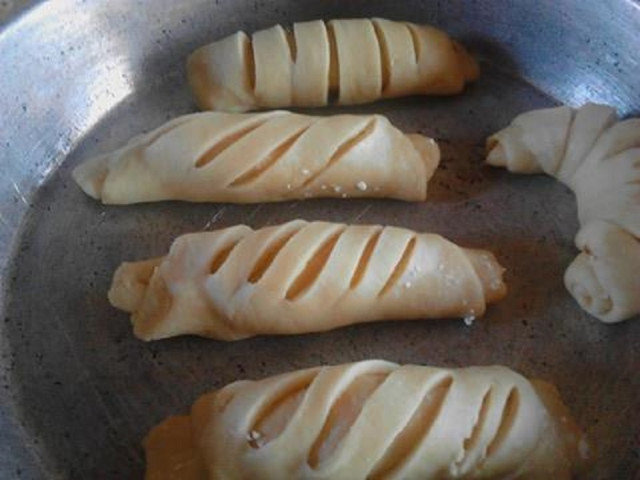Вкусные рогалики с вареньем
