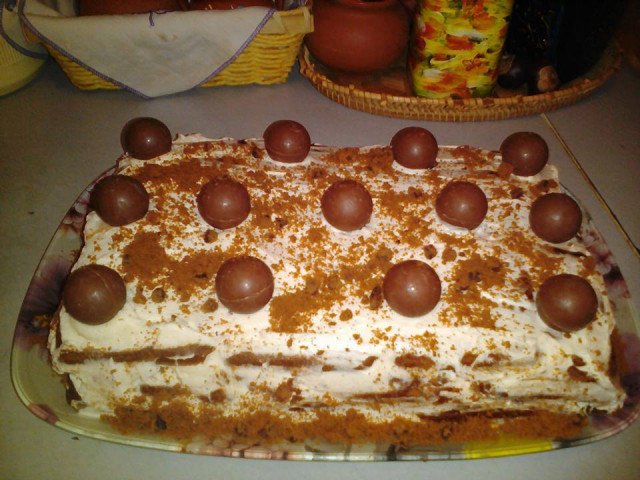 Торт из печенья с сыром маскарпоне и шоколадом