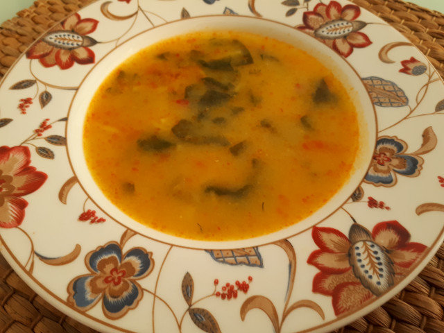 Суп из шпината с вермишелью
