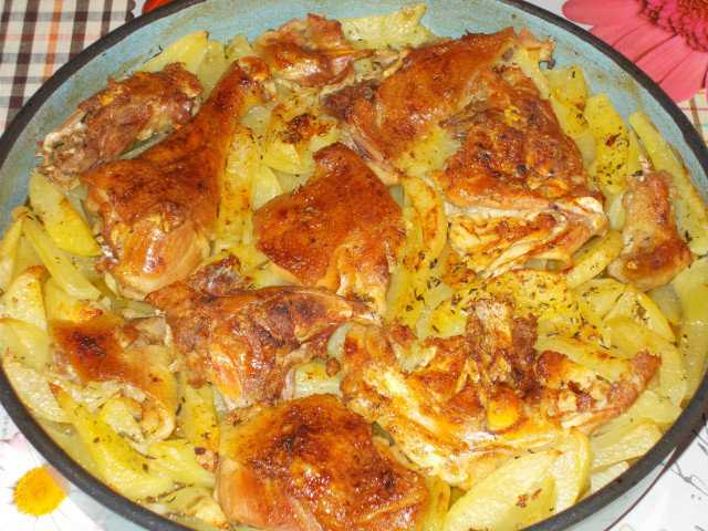 Курица с картошкой с копченым вкусом