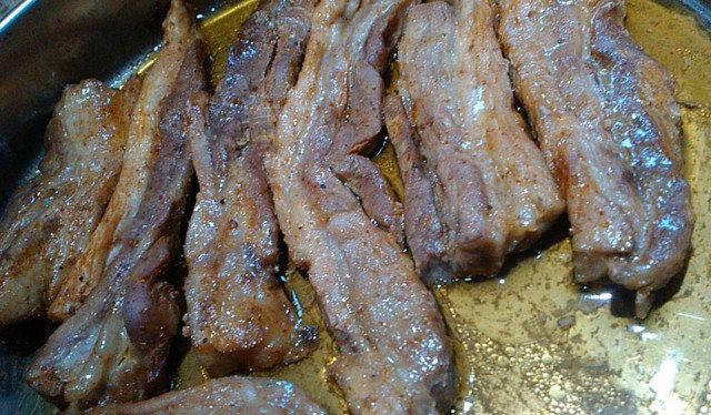Маринованная свиная вырезка в духовке