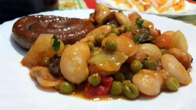 Смилянская фасоль с овощами