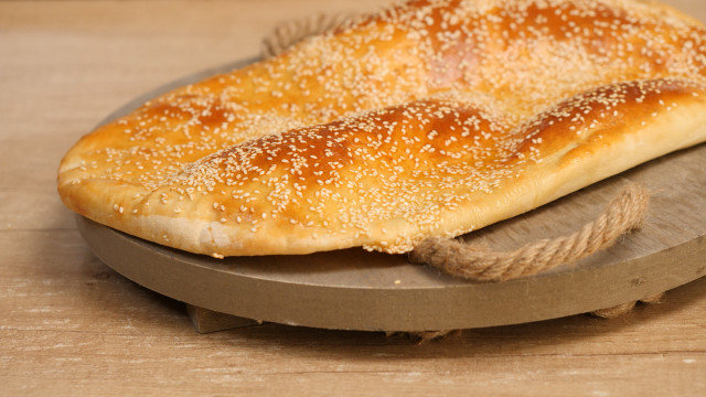 Турецкий хлеб с кунжутом