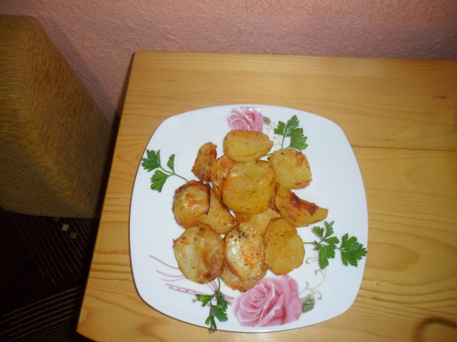 Тушеная картошка с корочкой
