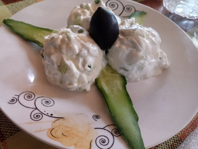 Молочный салат по-турецки