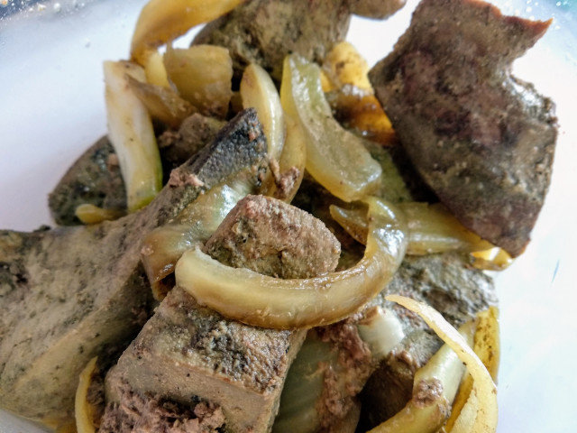 Вкусная свиная печень без обжарки