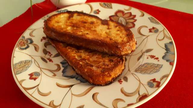 Классический французский тост