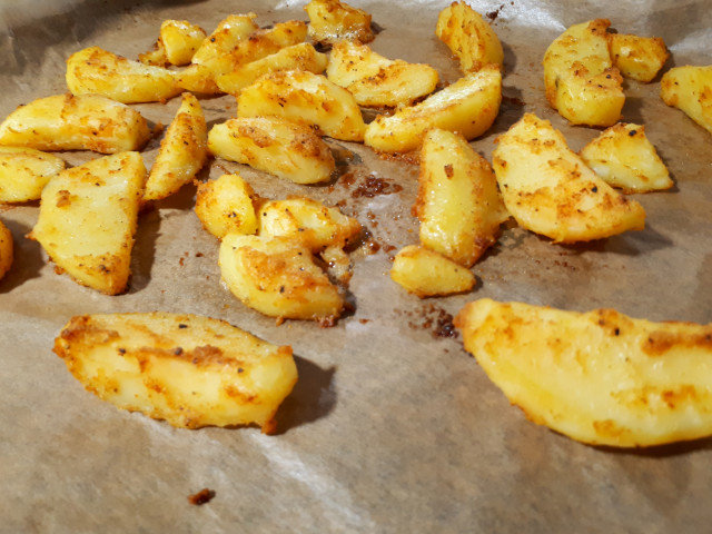 Отварной и запеченный картофель с сыром Пармезан