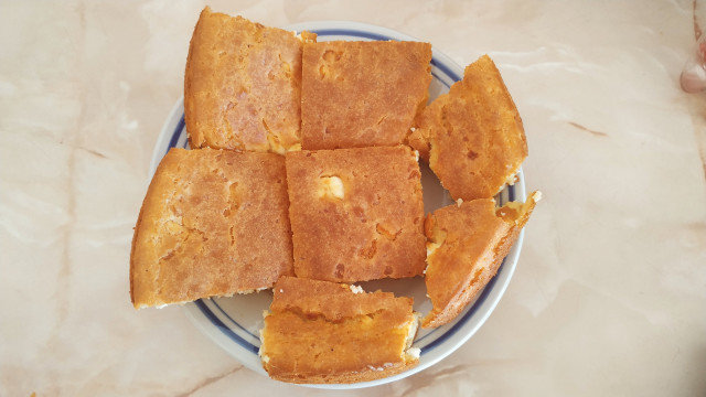 Быстрый болгарский соленый пирог тутманик без вымешивания теста
