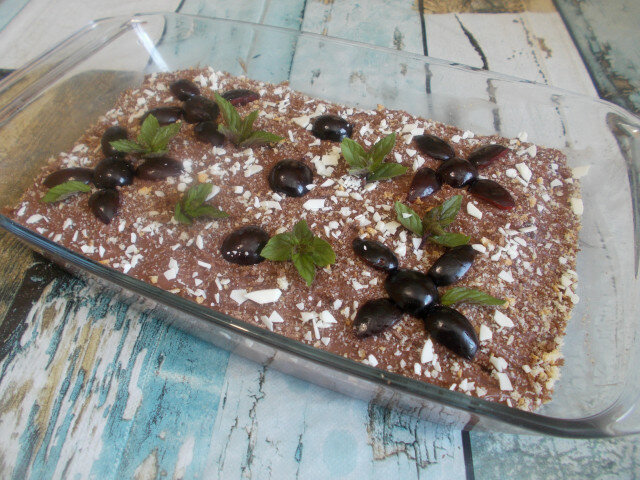 Роскошный торт из печенья Дамские пальчики с шоколадом