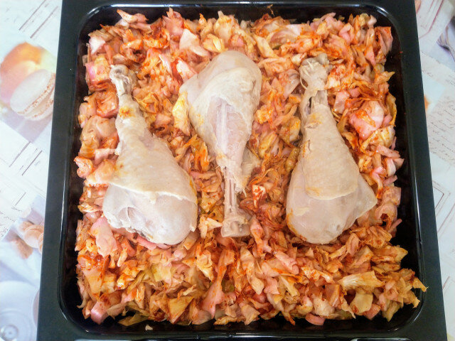 Квашеная капуста с рисом и ножками индейки