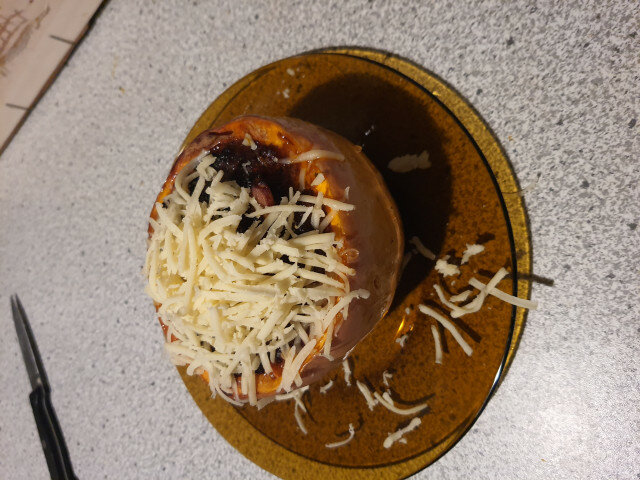 Мускатная тыква с начинкой из телячьего фарша