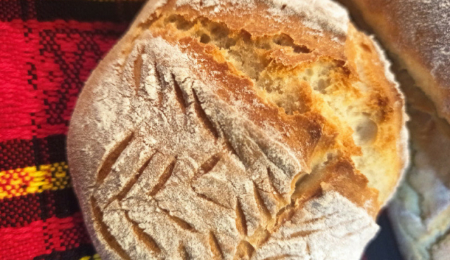 Ароматный сельский хлеб