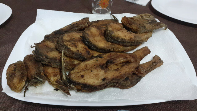 Панированный жареный карп