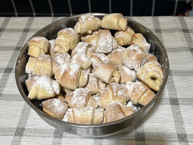 Лукумки с карбонатом аммония