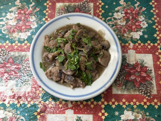 Любимая закуска со свиной лопаткой